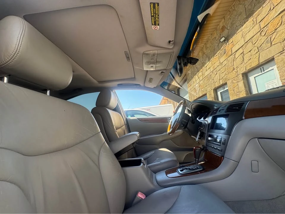 2005 Lexus ES 4th Gen - Image 12 of 13