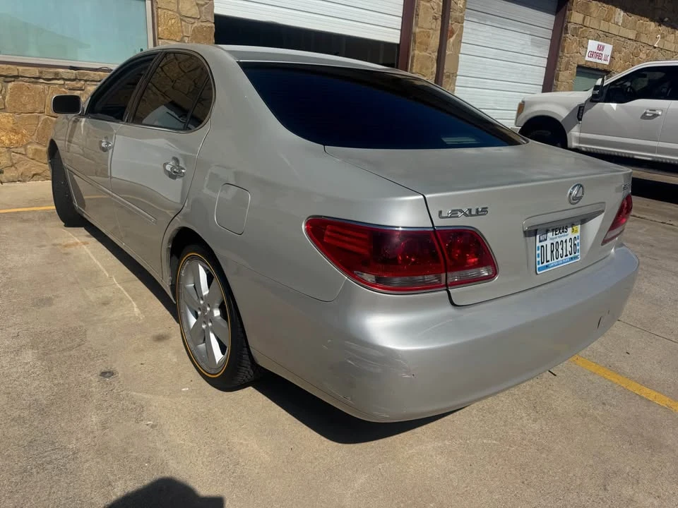2005 Lexus ES 4th Gen - Image 3 of 13