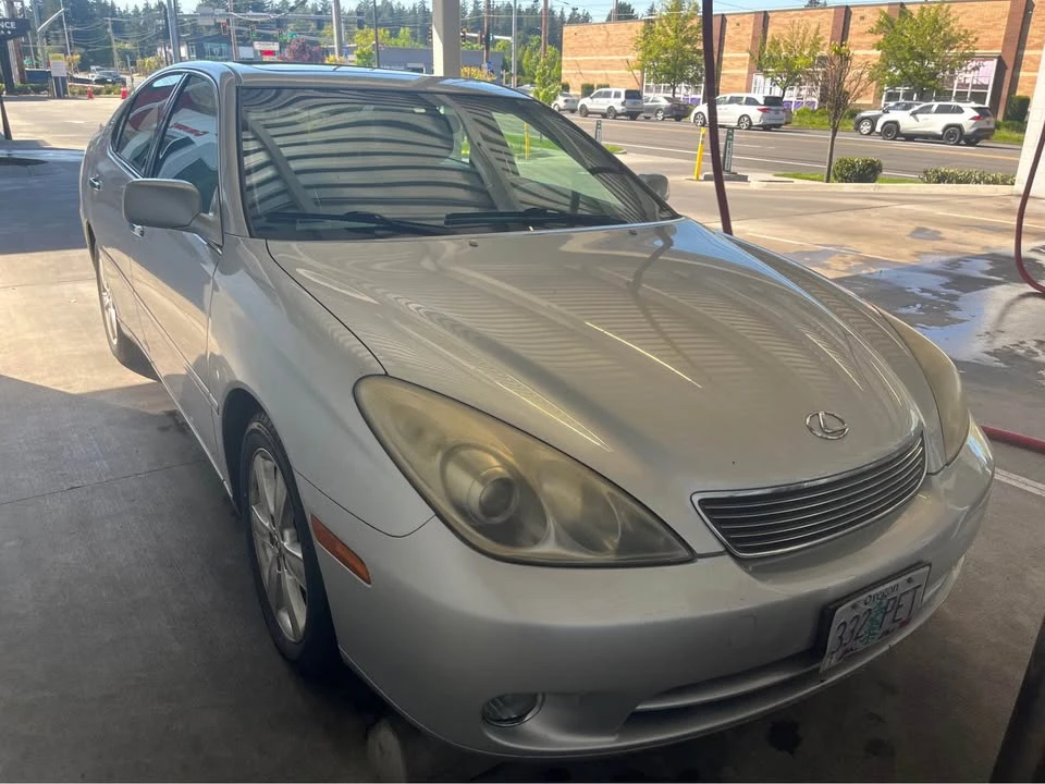 2005 Lexus ES 4th Gen - Image 3 of 3