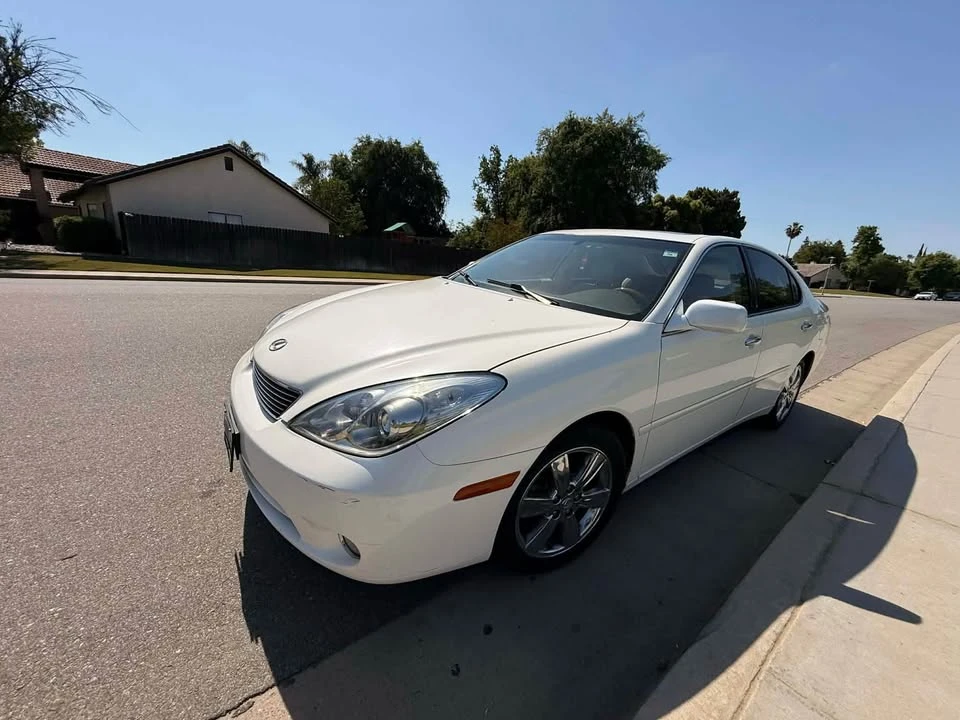 2005 Lexus ES 4th Gen - Image 10 of 11