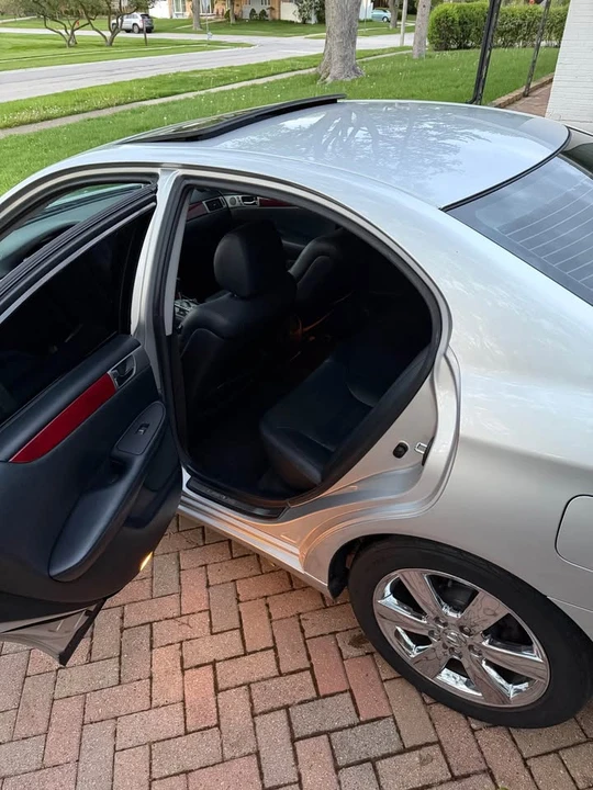 2005 Lexus ES 4th Gen - Image 8 of 19