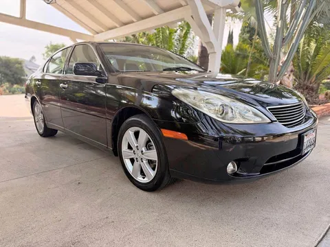 2005 Lexus ES 330 Sedan