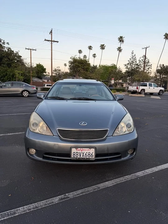 2005 Lexus ES 4th Gen - Image 5 of 15