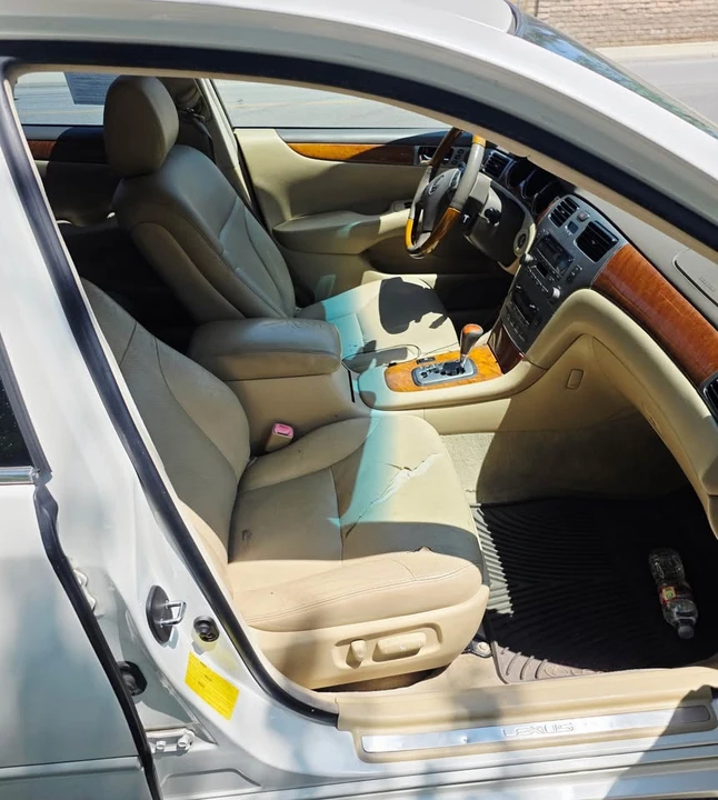 2005 Lexus ES 4th Gen - Image 7 of 11