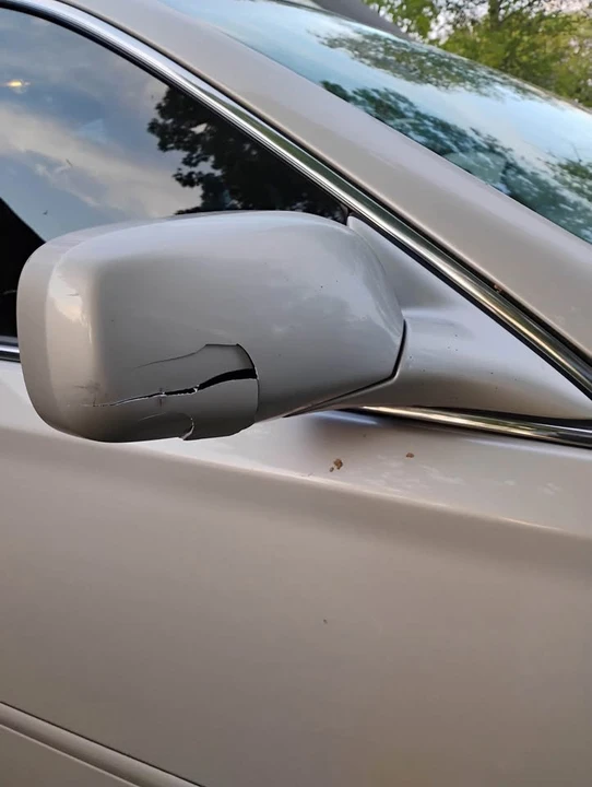 2005 Lexus ES 4th Gen - Image 10 of 11
