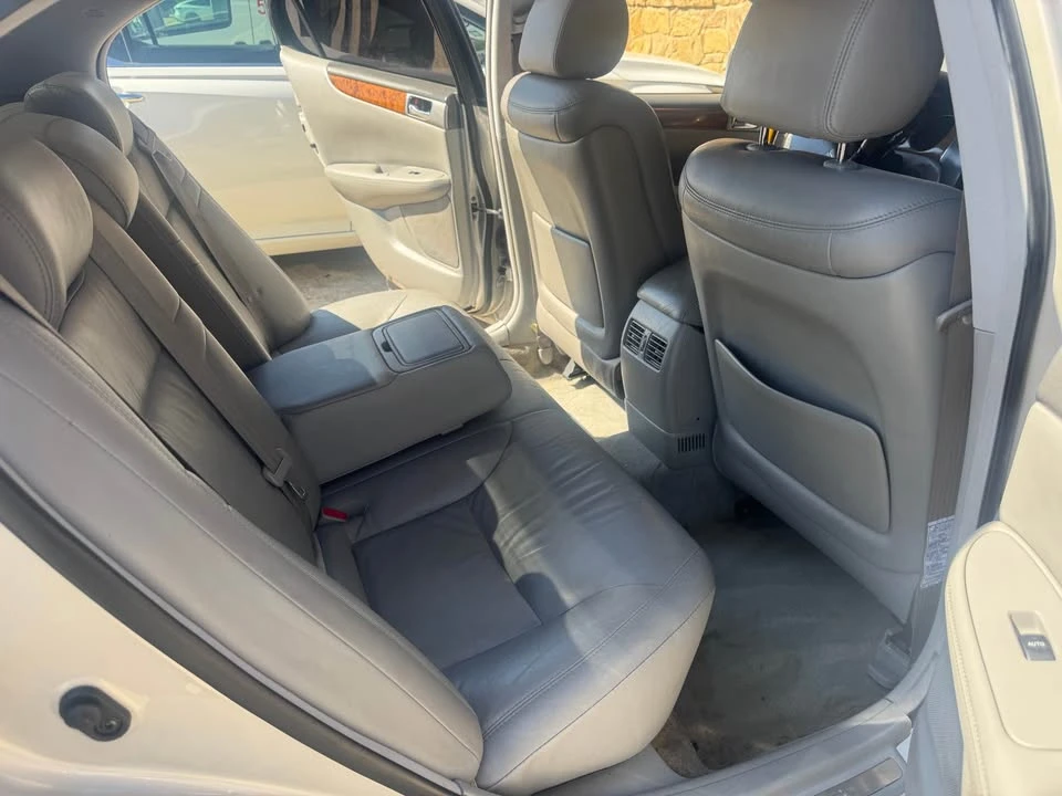 2005 Lexus ES 4th Gen - Image 8 of 13
