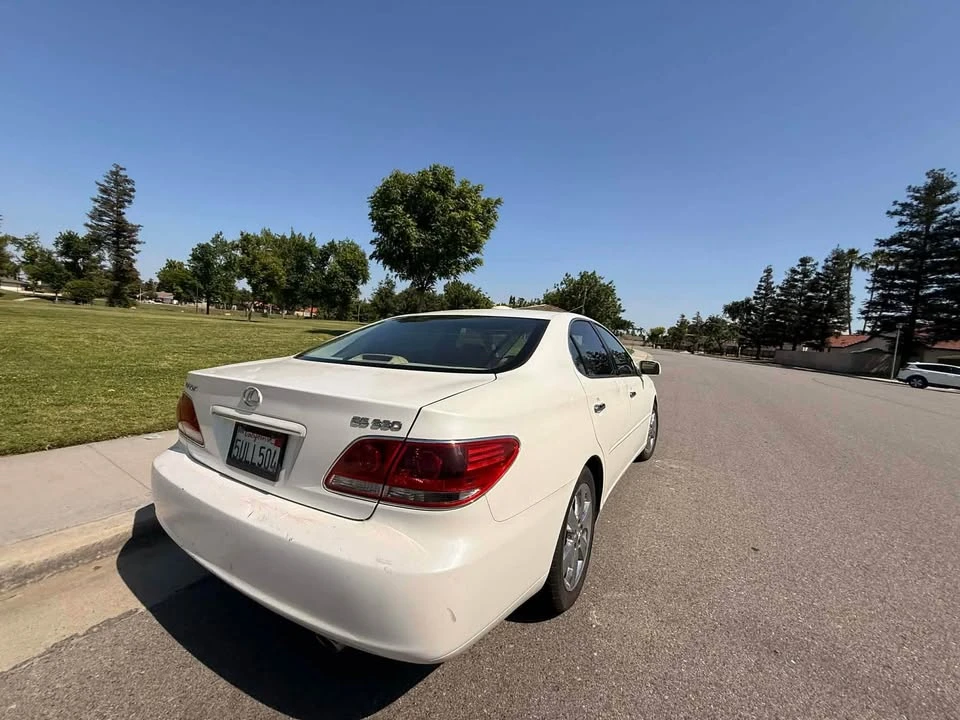 2005 Lexus ES 4th Gen - Image 9 of 11