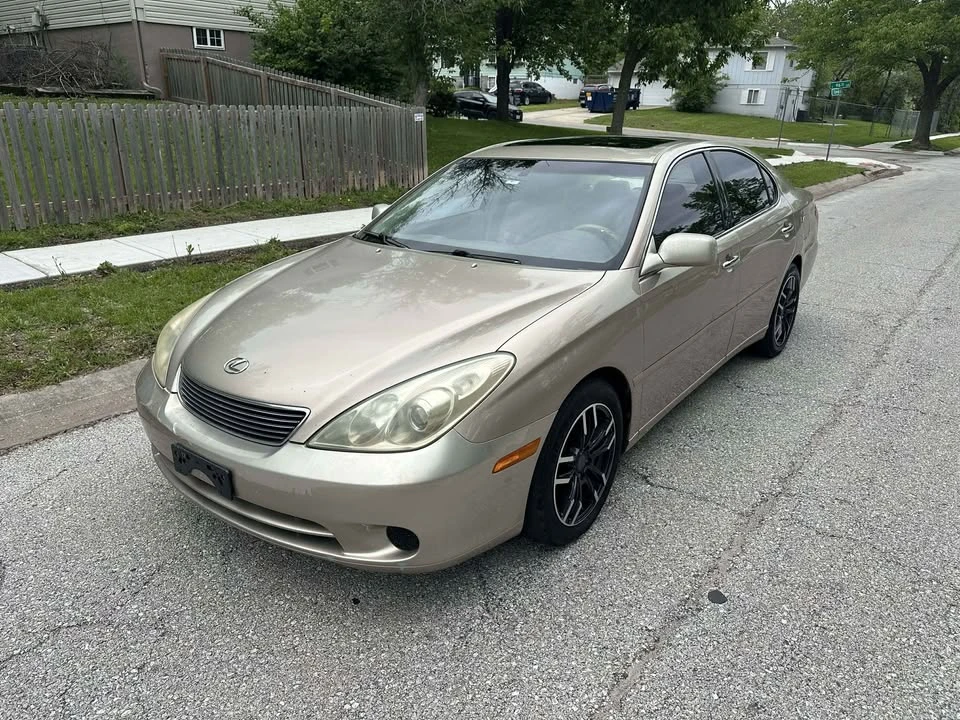 2005 Lexus ES 4th Gen - Image 17 of 17