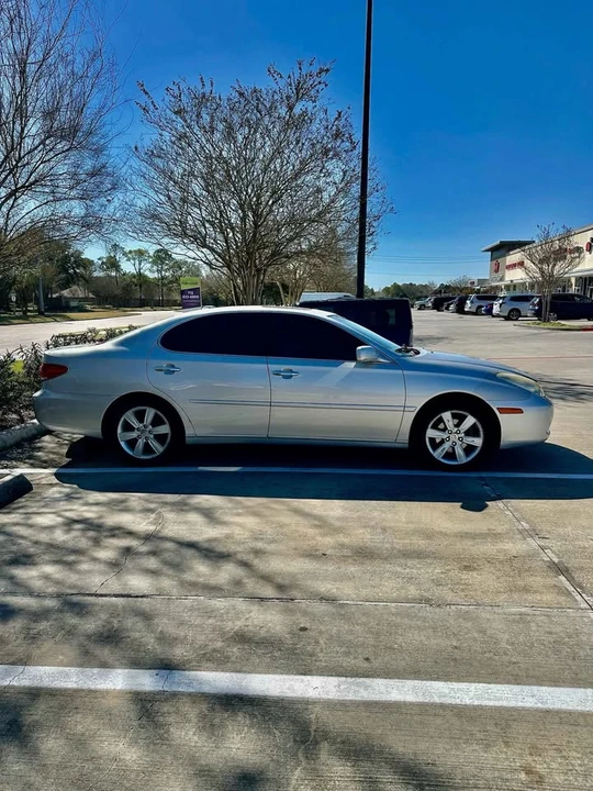 2005 Lexus ES 4th Gen - Image 3 of 5