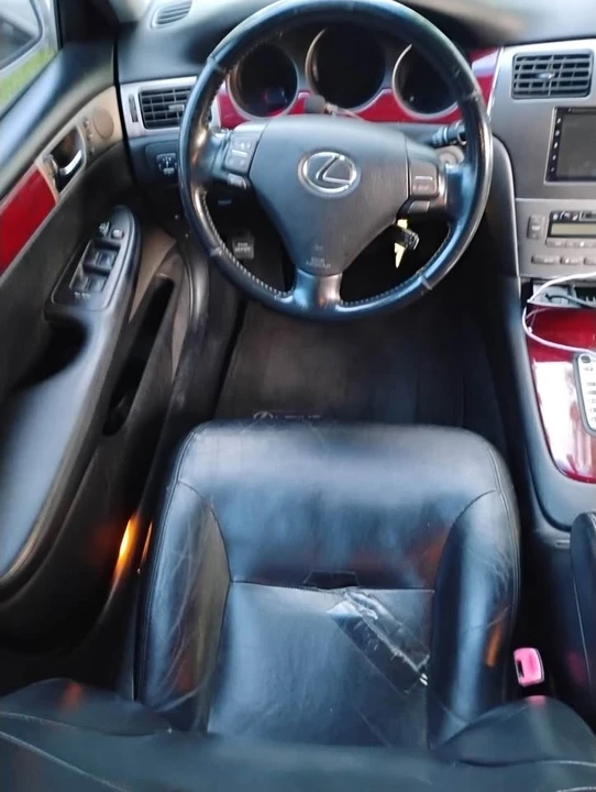2005 Lexus ES 4th Gen - Image 6 of 11