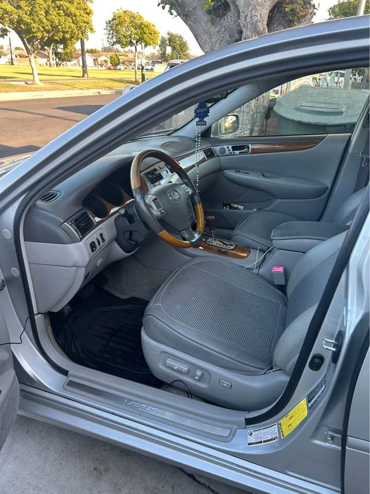 2005 Lexus ES 4th Gen - Image 5 of 18