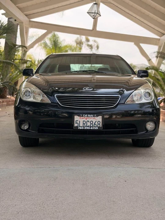 2005 Lexus ES 4th Gen - Image 5 of 9