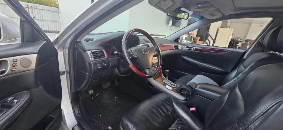 2005 Lexus ES 4th Gen - Image 3 of 4