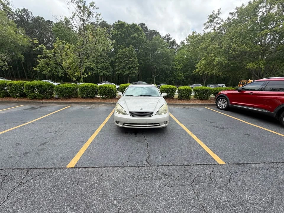 2005 Lexus ES 4th Gen - Image 5 of 6