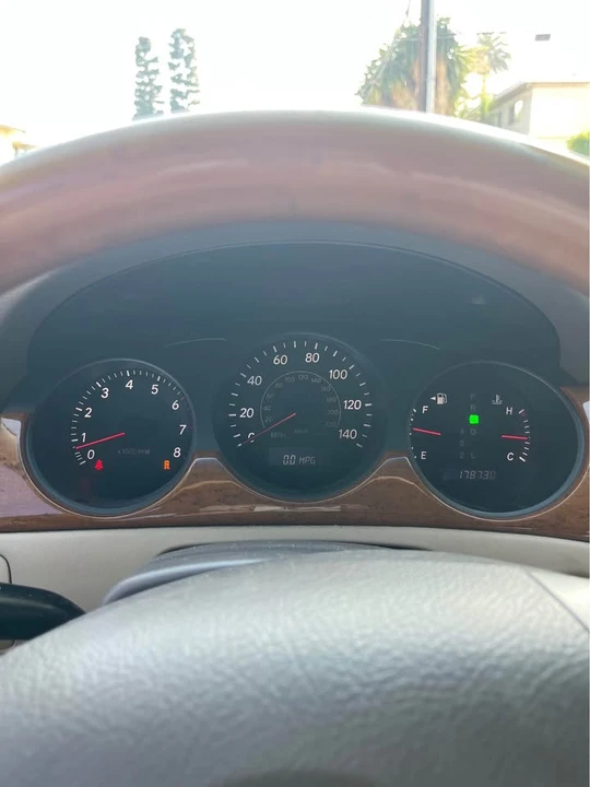 2005 Lexus ES 4th Gen - Image 10 of 10