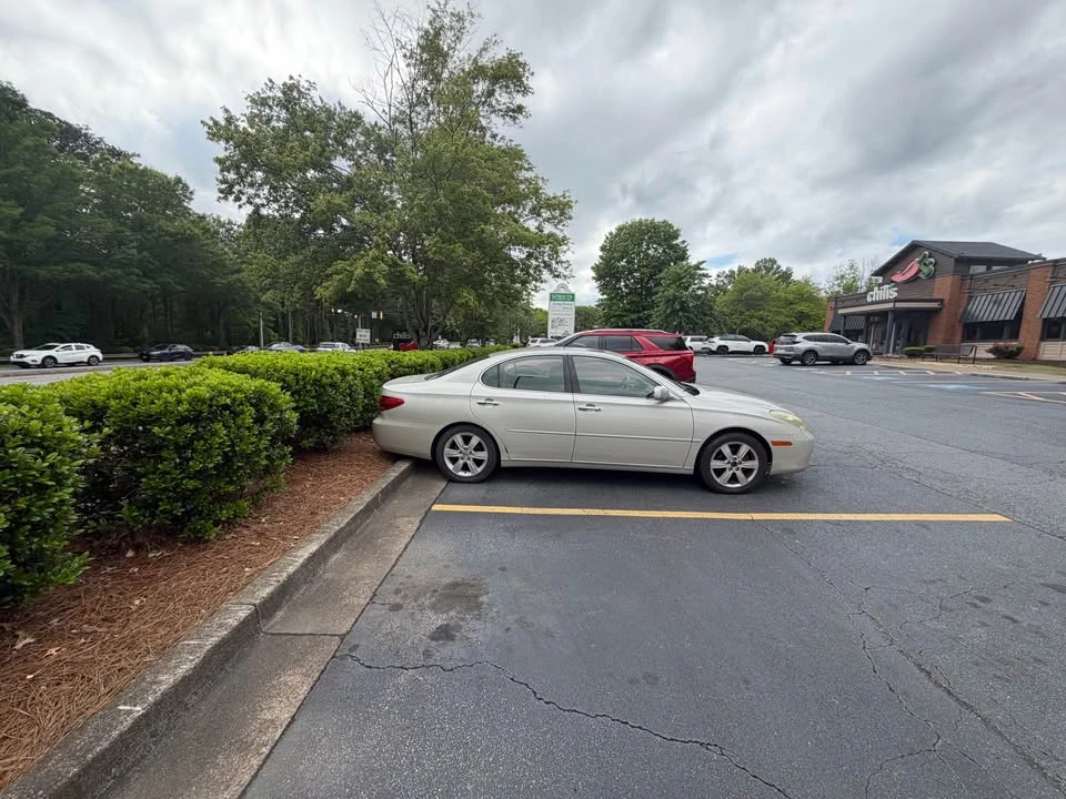2005 Lexus ES 4th Gen - Image 2 of 6