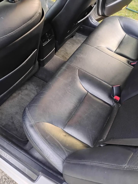 2005 Lexus ES 4th Gen - Image 8 of 11