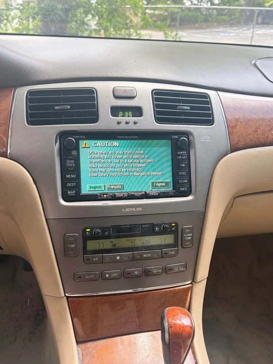 2005 Lexus ES 4th Gen - Image 6 of 9