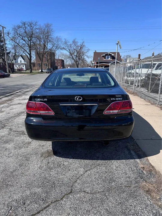 2005 Lexus ES 4th Gen - Image 4 of 12