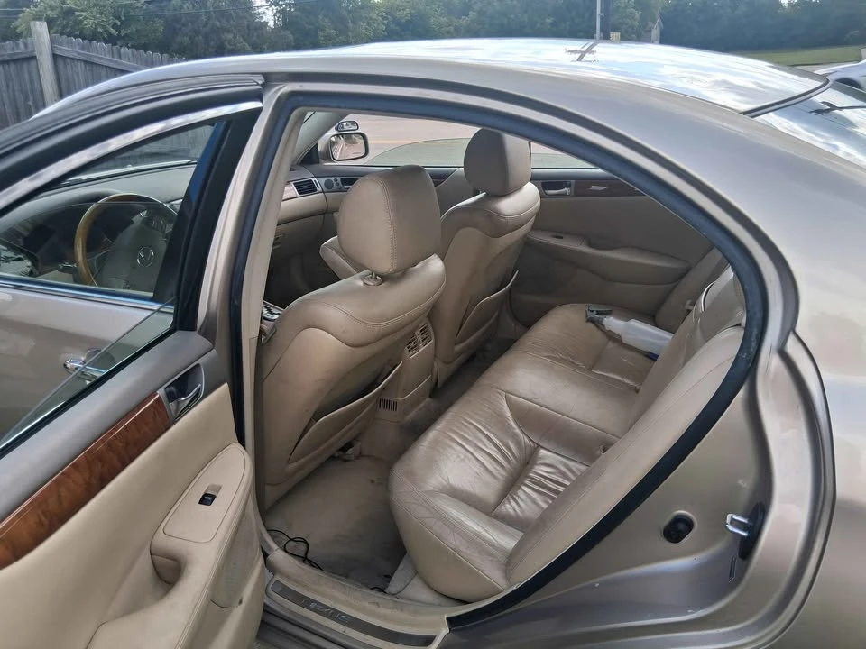2005 Lexus ES 4th Gen - Image 6 of 8