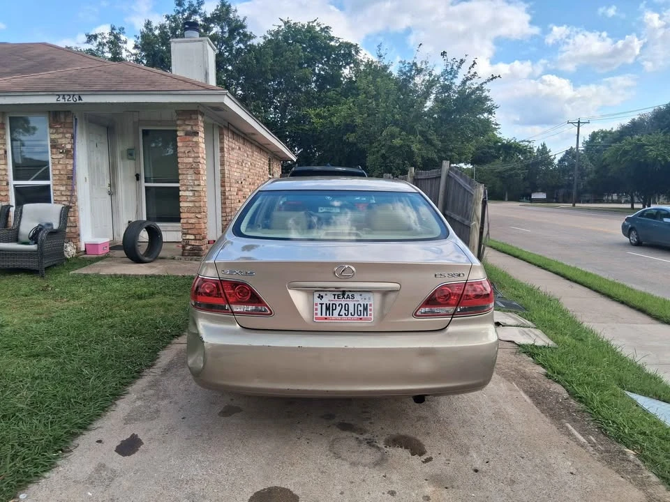 2005 Lexus ES 4th Gen - Image 3 of 8