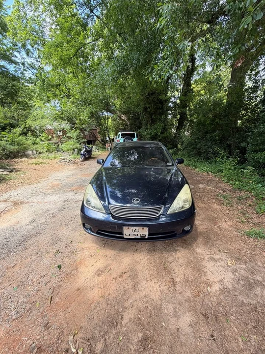 2005 Lexus ES 4th Gen - Image 4 of 9