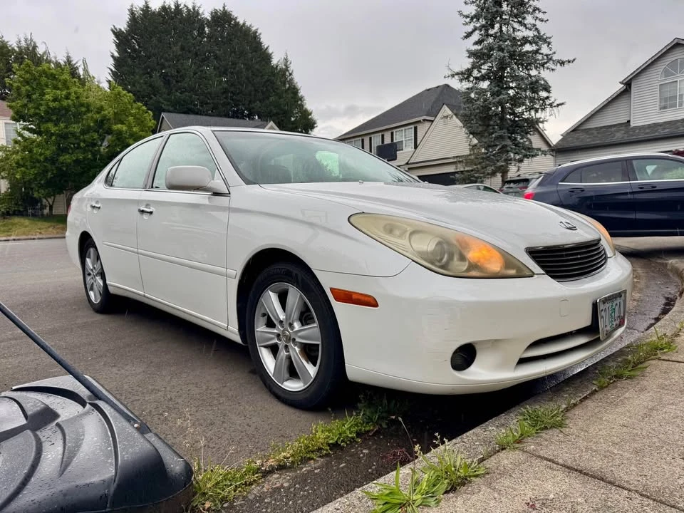 2005 Lexus ES 4th Gen - Image 6 of 21