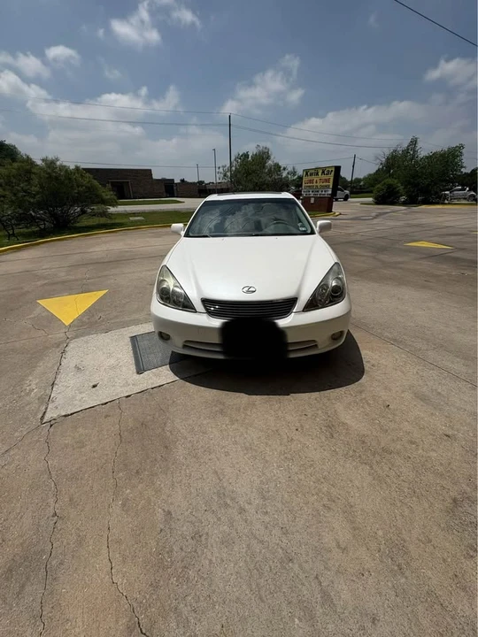 2005 Lexus ES 4th Gen - Image 4 of 6
