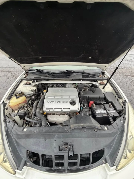 2005 Lexus ES 4th Gen - Image 13 of 16