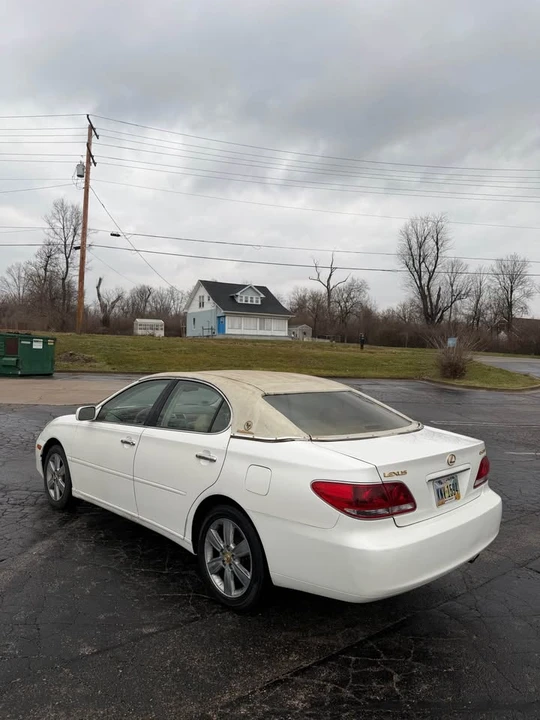 2005 Lexus ES 4th Gen - Image 5 of 16