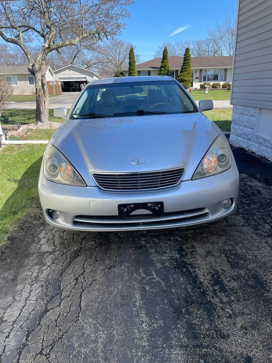 2005 Lexus ES 4th Gen - Image 7 of 15