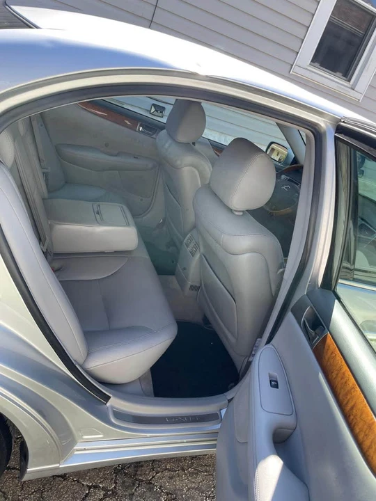 2005 Lexus ES 4th Gen - Image 12 of 15