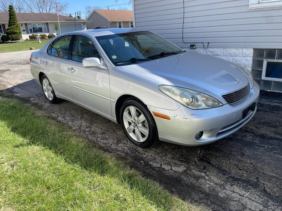 2005 Lexus ES 4th Gen - Image 8 of 15