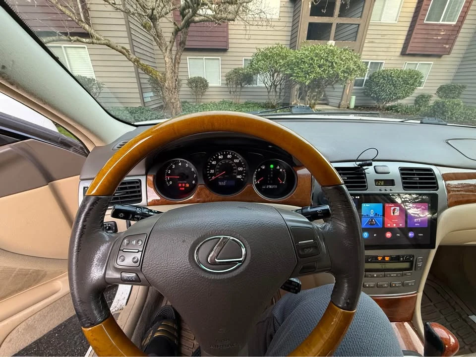 2005 Lexus ES 4th Gen - Image 10 of 14