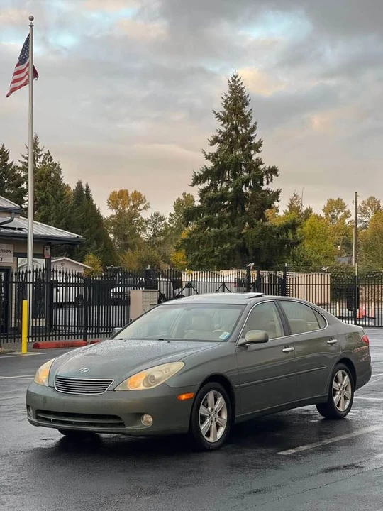 2005 Lexus ES 4th Gen - Image 7 of 7