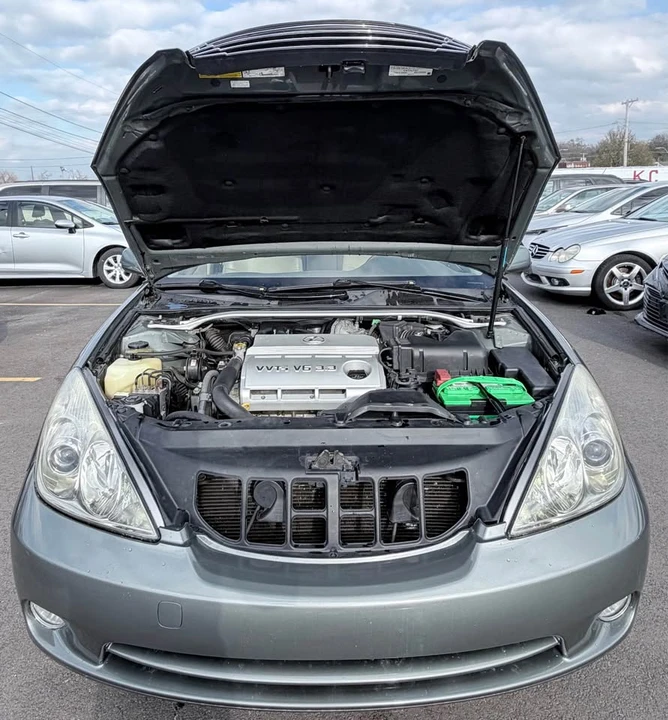 2005 Lexus ES 4th Gen - Image 4 of 17