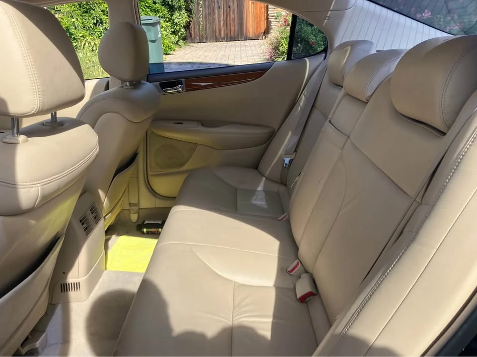 2005 Lexus ES 4th Gen - Image 5 of 11