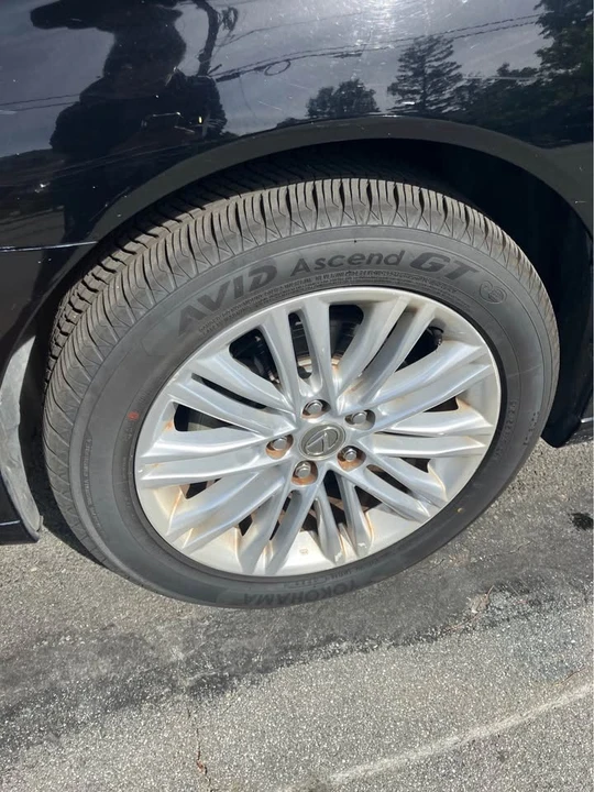 2005 Lexus ES 4th Gen - Image 10 of 11