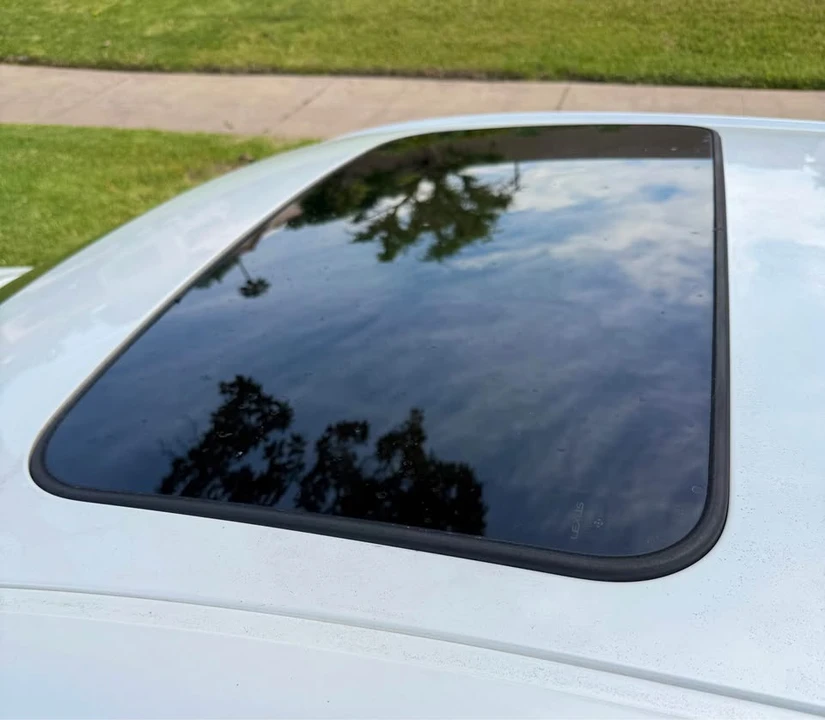 2005 Lexus ES 4th Gen - Image 7 of 17