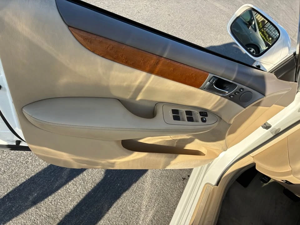 2005 Lexus ES 4th Gen - Image 9 of 11