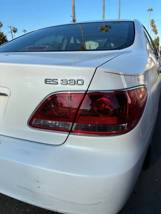 2005 Lexus ES 4th Gen - Image 3 of 11