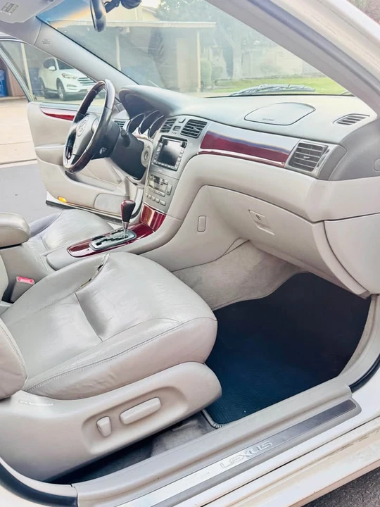 2005 Lexus ES 4th Gen - Image 11 of 11