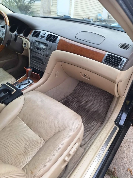 2005 Lexus ES 4th Gen - Image 3 of 7