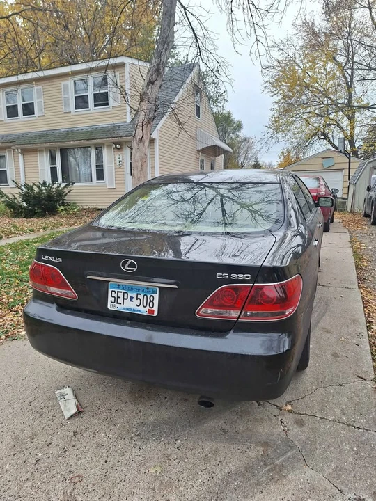 2005 Lexus ES 4th Gen - Image 2 of 7