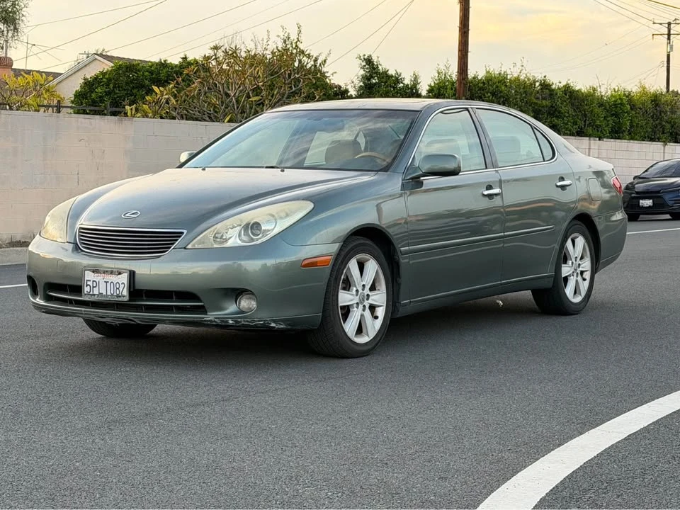 2005 Lexus ES 4th Gen - Image 3 of 12