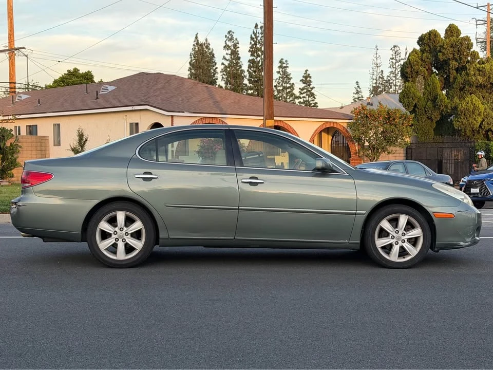 2005 Lexus ES 4th Gen - Image 7 of 12