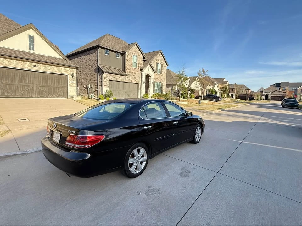 2005 Lexus ES 4th Gen - Image 2 of 7