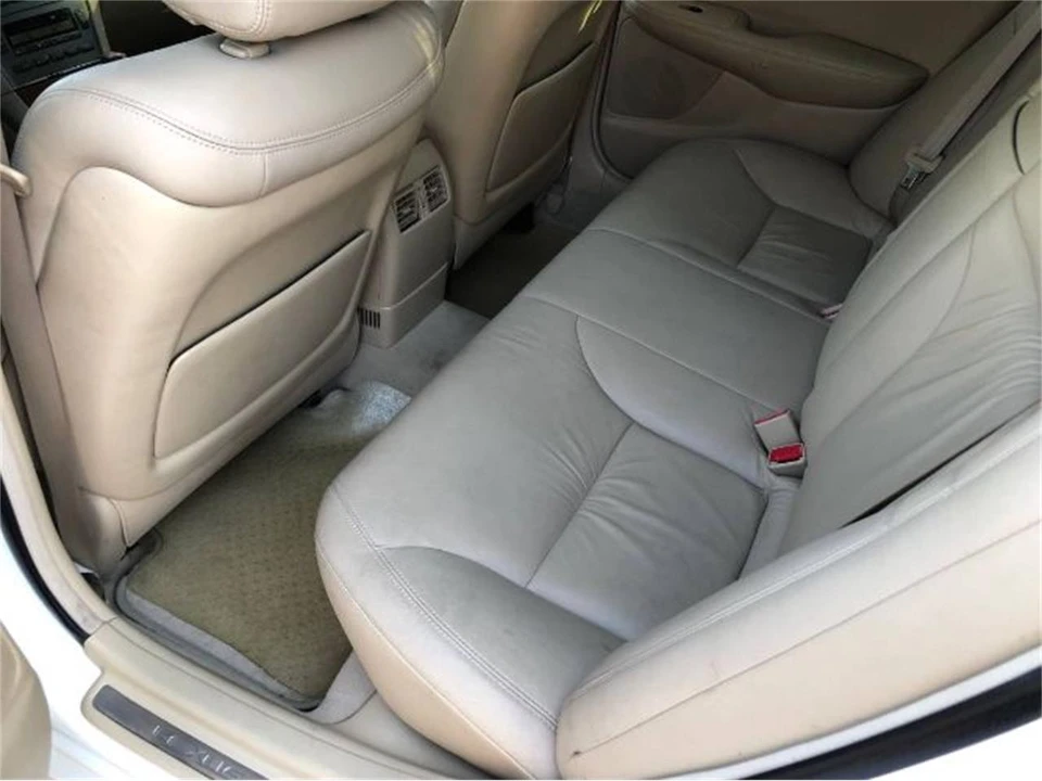 2005 Lexus ES 4th Gen - Image 14 of 23