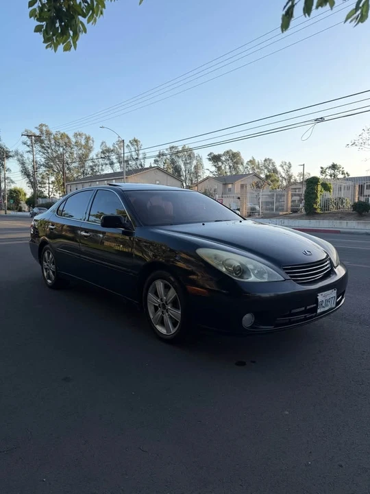 2005 Lexus ES 4th Gen - Image 4 of 8