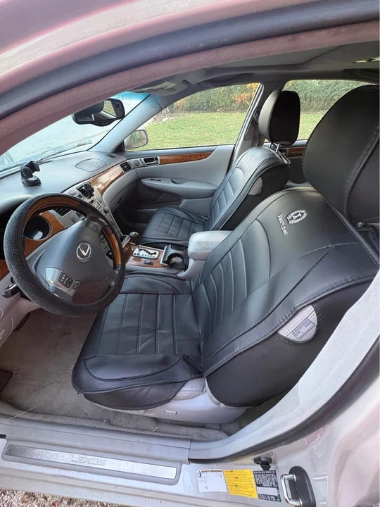 2005 Lexus ES 4th Gen - Image 5 of 5